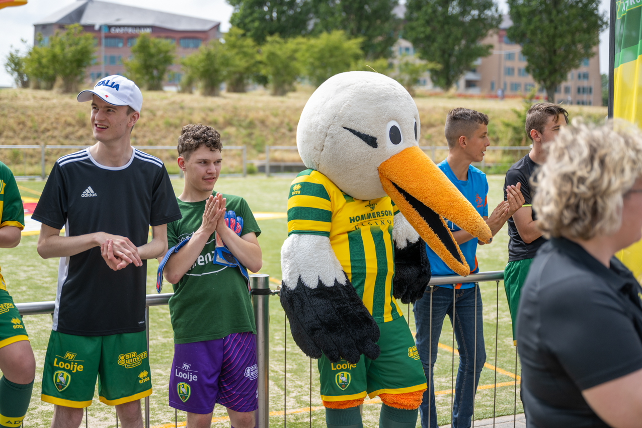 images/gallery/28jun23_openingSpireaveld